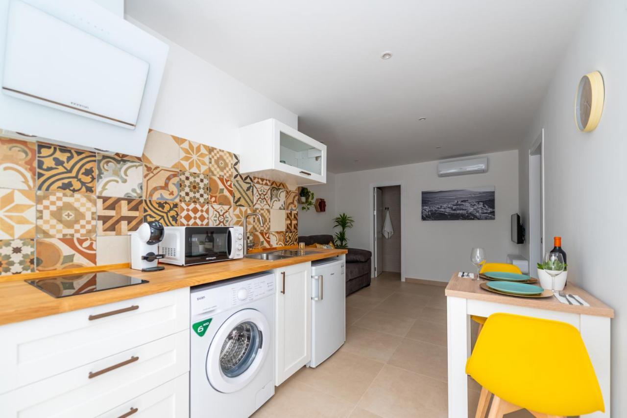 Apartamentos Manuel Roio Vejer de la Frontera Luaran gambar